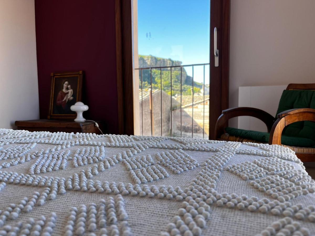 Bed and Breakfast Palazzo Triolo - Dimora Di Charme Corleone Exterior foto