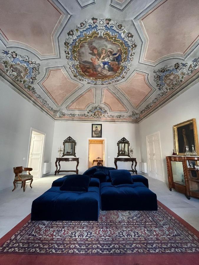 Bed and Breakfast Palazzo Triolo - Dimora Di Charme Corleone Exterior foto